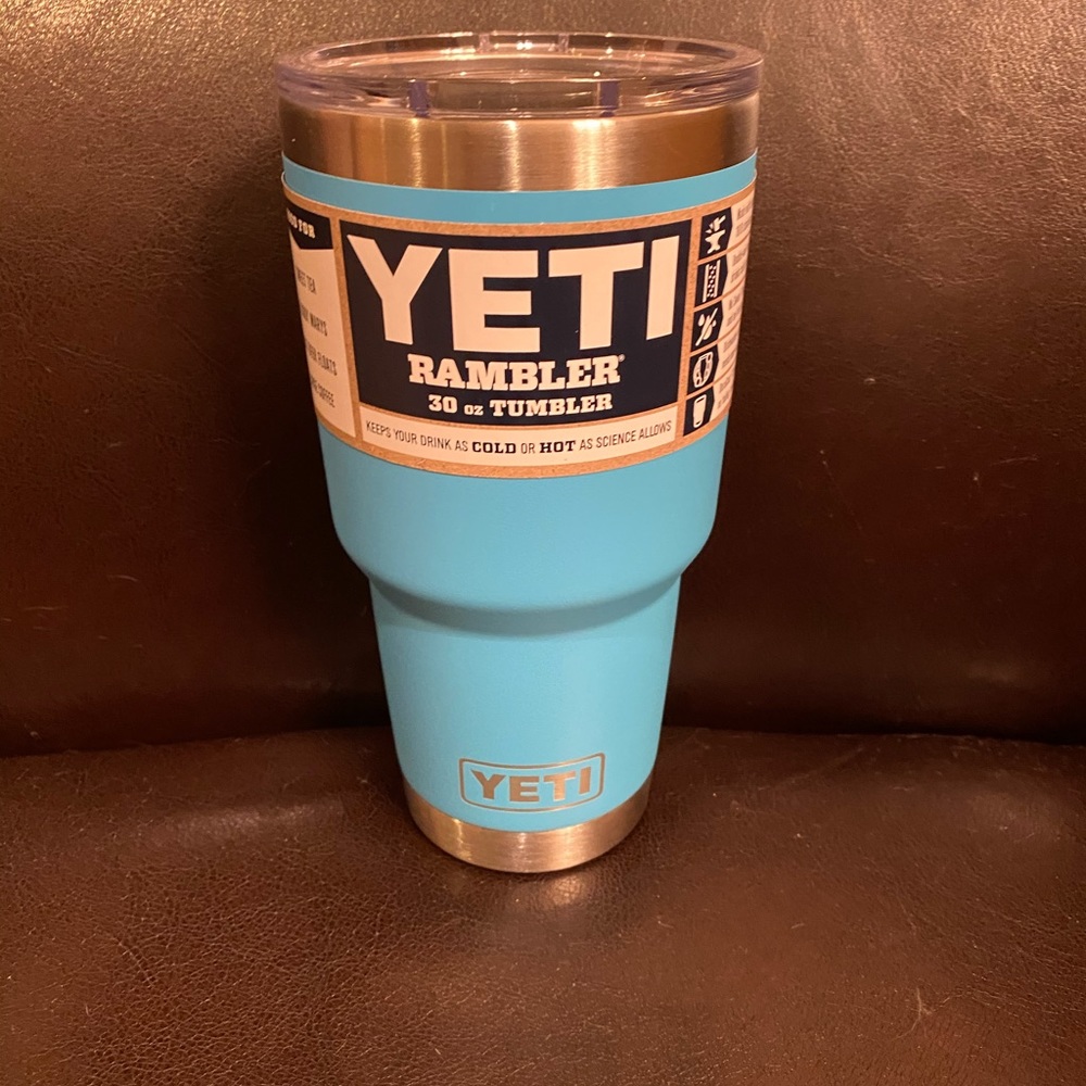Yeti 30 oz rambler tumbler coffee camping mug cup